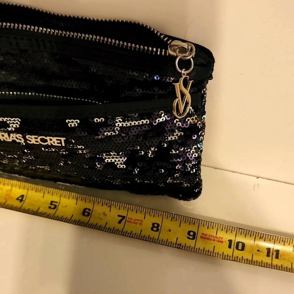 Victoria's Secret Sparkley Makeup Bag Cosmetic Bag with FREE Ring - Picture 6 of 8